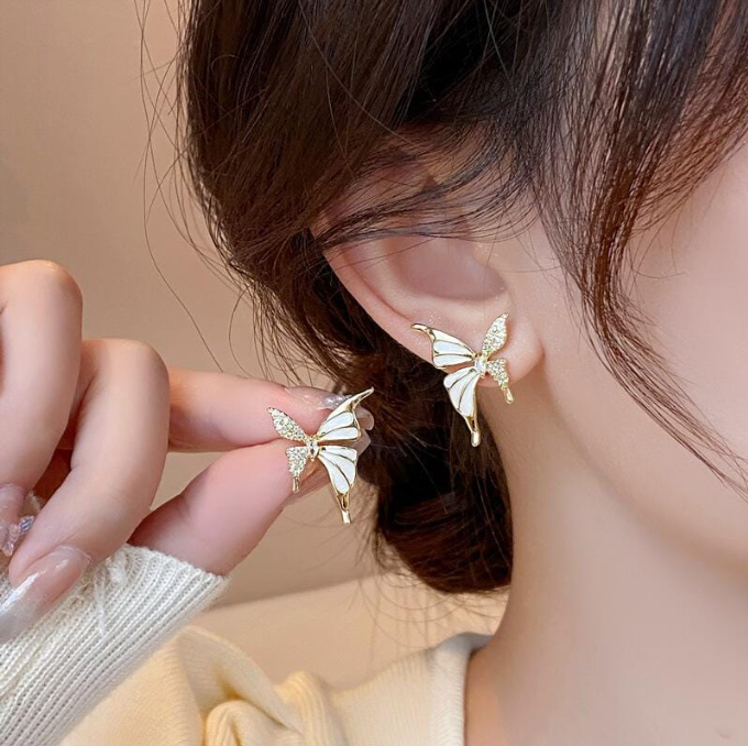 Butterfly Drop Earrings 🦋